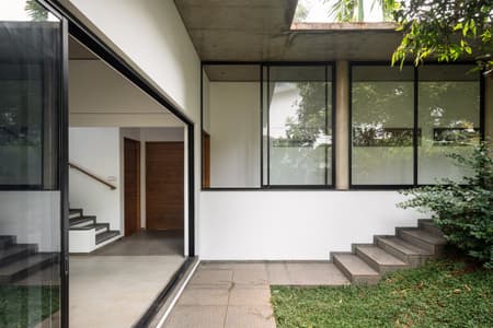 The Stoic Wall Residence